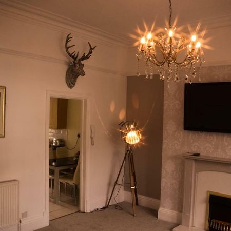 Harrogate Elite Living Leilighet Eksteriør bilde