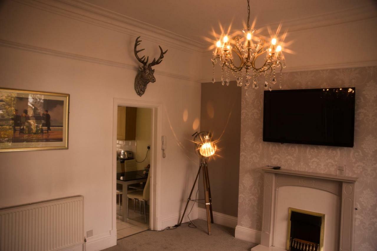 Harrogate Elite Living Leilighet Eksteriør bilde